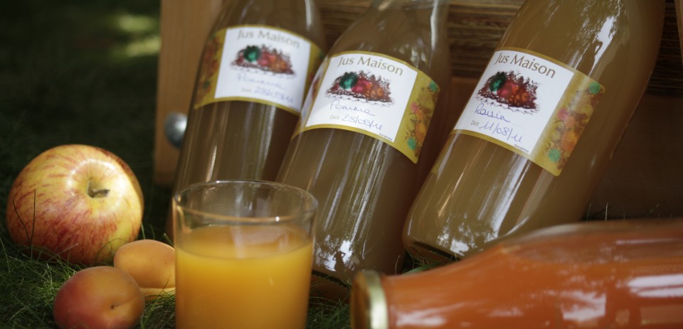 Mise en bouteille de jus de fruit